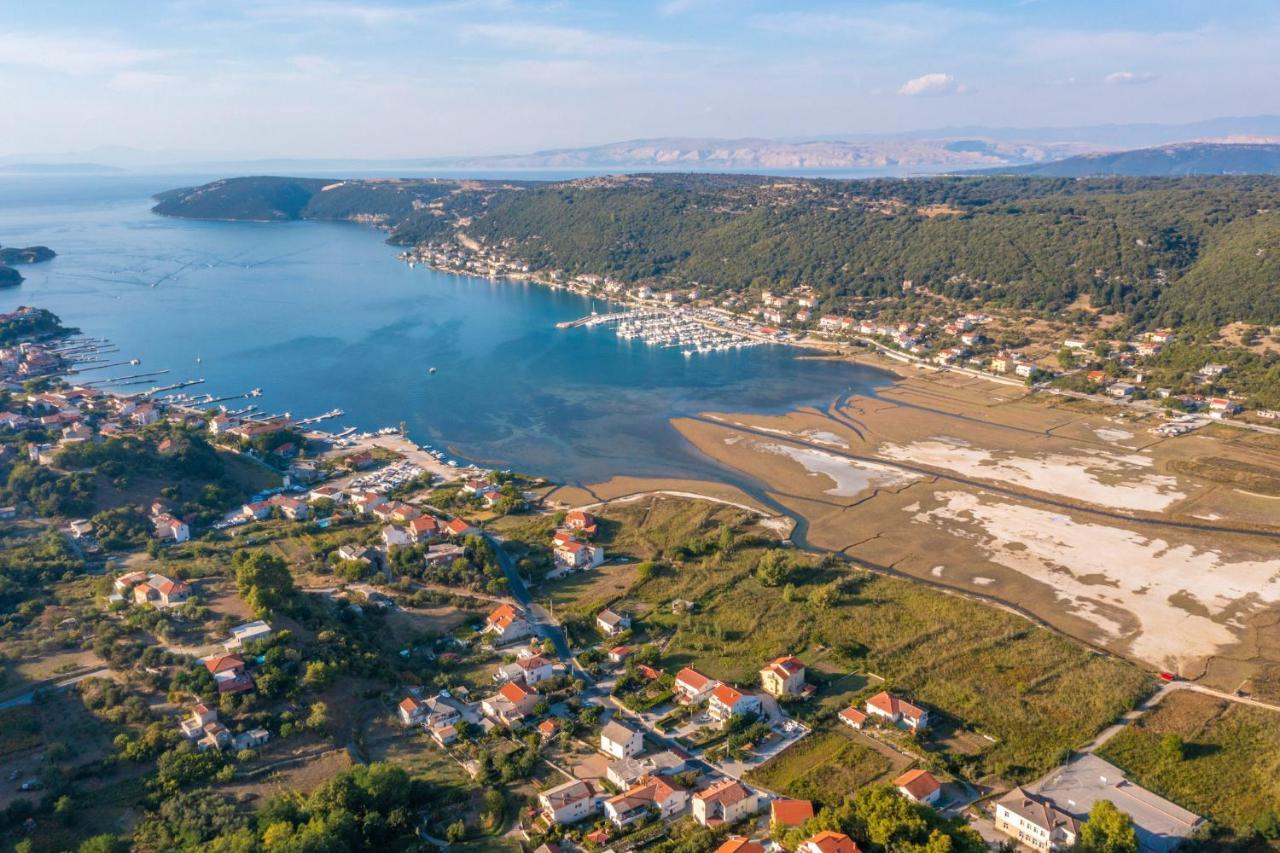 Apartment Sandra Supetarska Draga Bagian luar foto